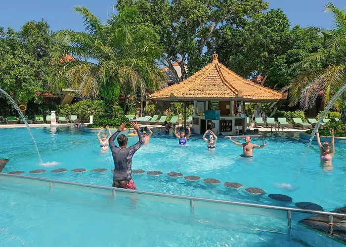度假村 Bali Tropic & - Chse Certified 5*